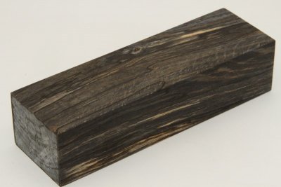 Bloc pour la coutellerie, Hêtre échauffé stabilisé noir, ref:BHs62972nr