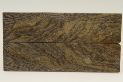 Plaquettes pour la coutellerie, loupe de Frêne stabilisé noir, ref:PLpFs64421nr