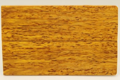 Plaquettes pour la coutellerie, Bouleau de Carélie stabilisé jaune, ref:PBMs64997j