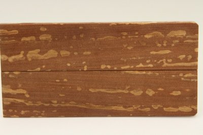 Plaquettes pour la coutellerie, Cormier échauffé stabilisé naturel, ref:PCorms67826