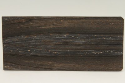 Plaquettes pour la coutellerie, Hêtre échauffé stabilisé noir, ref:PHs67974nr