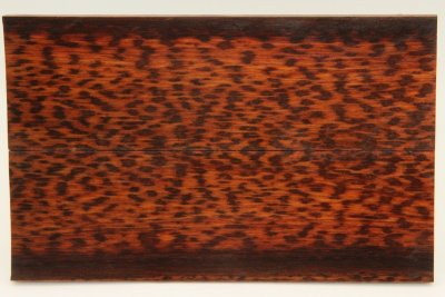 Plaquettes pour la coutellerie, Amourette, ref:PAm68047