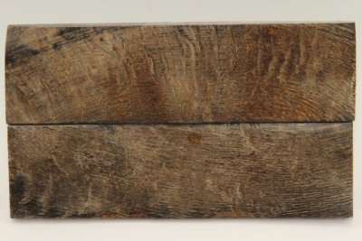 Plaquettes pour la coutellerie, corne de buffle avec croûte, ref:PCrBUF69085