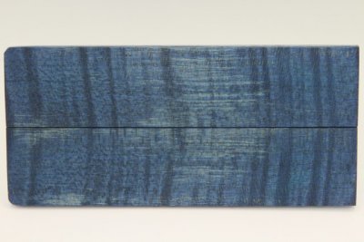 Plaquettes pour la coutellerie, Erable sycomore ondé stabilisé bleu, ref:PESOs69121b
