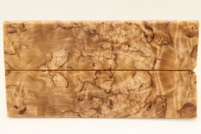 Plaquettes pour la coutellerie, Bouleau de Carélie stabilisé naturel, ref:PBMs69369na