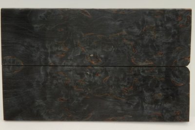 Plaquettes pour la coutellerie, Bouleau de Carélie stabilisé noir, ref:PBMs69396nr