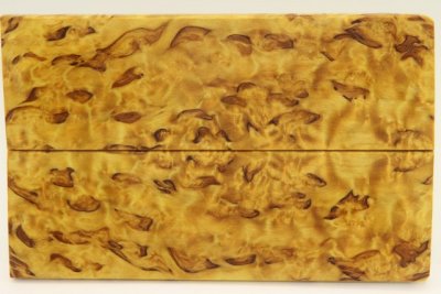 Plaquettes pour la coutellerie, Bouleau de Carélie stabilisé jaune, ref:PBMs69444j