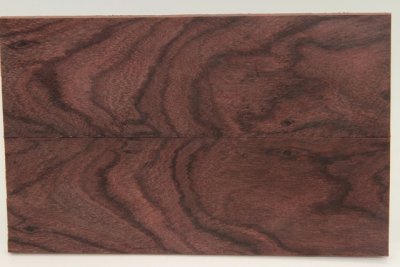 Plaquettes pour la coutellerie, Bois de violette, ref:PBV69477