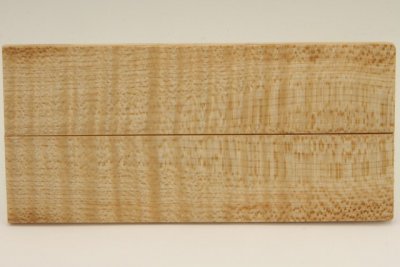 Plaquettes pour la coutellerie, Erable sycomore ondé, ref:PESO69693