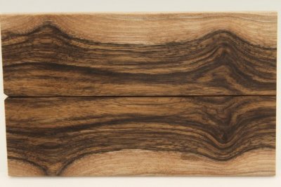 Plaquettes pour la coutellerie, Noyer, ref:PN69745