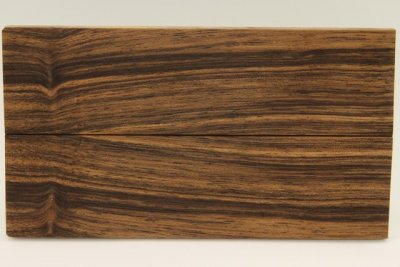 Plaquettes pour la coutellerie, Noyer, ref:PN69750
