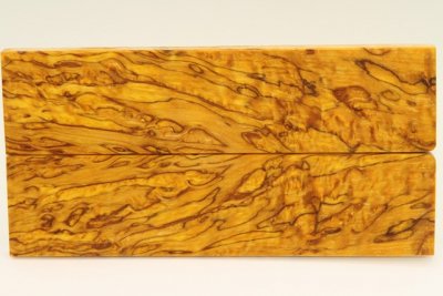 Plaquettes pour la coutellerie, Bouleau de Carélie stabilisé jaune, ref:PBMs69953j