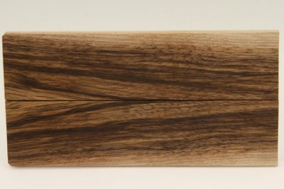 Plaquettes pour la coutellerie, Noyer, ref:PN70079