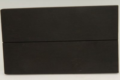 Grand format, plaquettes Ebène noire, ref:GFPEbN70305