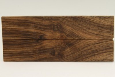 Plaquettes pour la coutellerie, Noyer, ref:PN70458