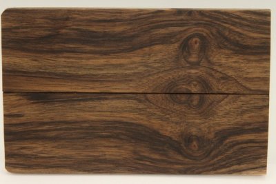Plaquettes pour la coutellerie, Noyer, ref:PN71002