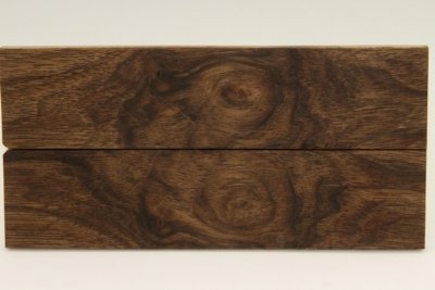 Plaquettes pour la coutellerie, Noyer, ref:PN71663
