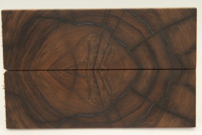 Plaquettes pour la coutellerie, Noyer + résine bleue, ref:PRN71785