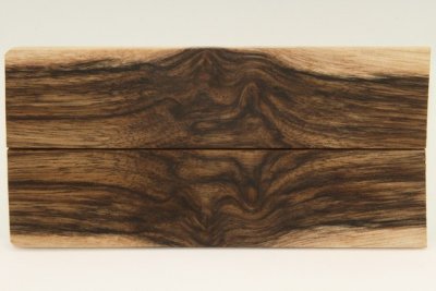 Plaquettes pour la coutellerie, Noyer, ref:PN71870