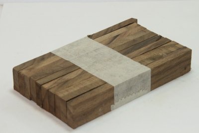 Destockage, plaquettes en lot de 10, Noyer, ref:DPN--0