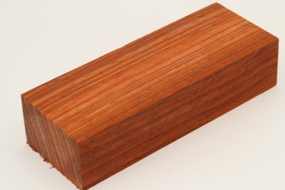 Bloc pour la coutellerie, Padouk, ref:BPAD71982