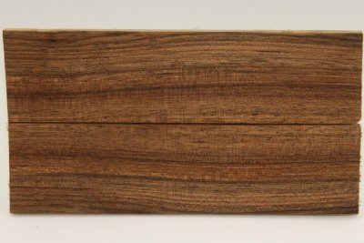 Plaquettes pour la coutellerie, Noyer, ref:PN72088