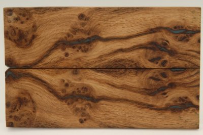 Plaquettes pour la coutellerie, loupe de Ch&ecirc;ne + r&eacute;sine bleue, ref:PRLpCH72382