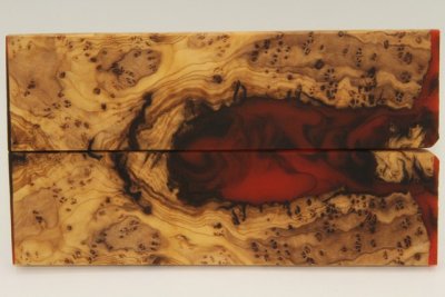 Plaquettes pour la coutellerie, loupe d'Olivier + r&eacute;sine rouge, ref:PRLpO72386