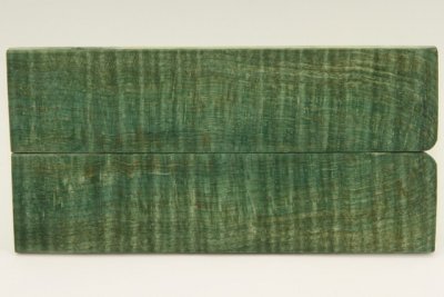 Plaquettes pour la coutellerie, Erable sycomore ond&eacute; stabilis&eacute; vert, ref:PESOs72805ve