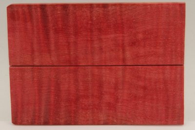 Plaquettes pour la coutellerie, Erable sycomore ond&eacute; stabilis&eacute; rouge, ref:PESOs72812r