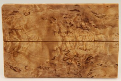 Plaquettes pour la coutellerie, Bouleau de Car&eacute;lie stabilis&eacute; naturel, ref:PBMs72950na