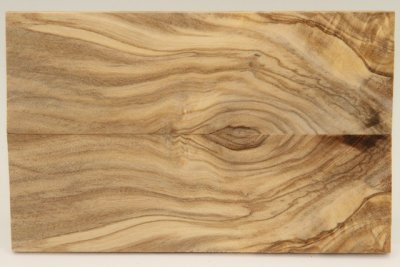 Plaquettes pour la coutellerie, Olivier, ref:PO73233