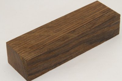 Bloc pour la coutellerie, Ch&ecirc;ne des marais de Sologne, ref:BCM73475