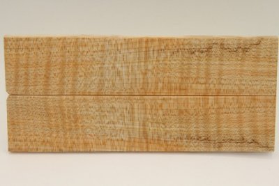 Plaquettes pour la coutellerie, Erable sycomore ond&eacute;, ref:PESO73533