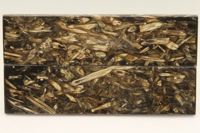 Plaquettes pour la coutellerie, Stramit + r&eacute;sine noire, ref:PStr73845