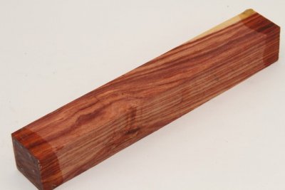 Carrelet &agrave; stylo, Bois de rose (D.variabilis DREAL pr&eacute;-conv 20/01/17), ref:SBR74037