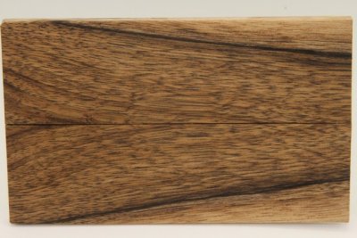 Plaquettes pour la coutellerie, Noyer, ref:PN74028