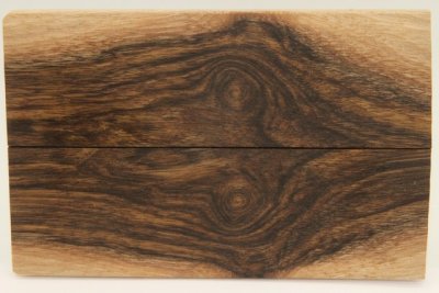 Plaquettes pour la coutellerie, Noyer, ref:PN74033