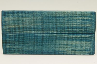 Plaquettes pour la coutellerie, Erable sycomore ond&eacute; stabilis&eacute; bleu, ref:PESOs74130b