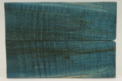 Plaquettes pour la coutellerie, Erable sycomore ond&eacute; stabilis&eacute; bleu, ref:PESOs74134b