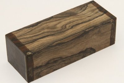 Bloc pour la coutellerie, Ziricote, ref:BZI74362