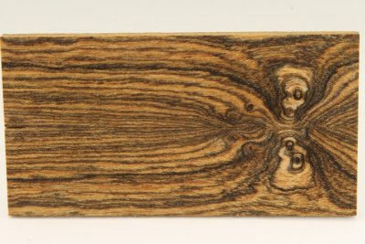 Plaquettes pour la coutellerie, Bocote des montagnes, ref:PBoc74342