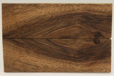 Plaquettes pour la coutellerie, Noyer, ref:PN74451