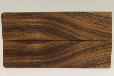 Plaquettes pour la coutellerie, Noyer, ref:PN74456