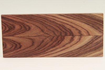 Plaquettes pour la coutellerie, Bois de violette (D.cearensis DREAL pr&eacute;-conv 20/01/17), ref:PBV74463