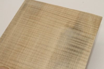 Grand format, plaque Erable sycomore ond&eacute;, ref:GFPESO74520