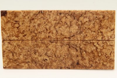 Plaquettes pour la coutellerie, Bouleau de Car&eacute;lie stabilis&eacute; naturel, ref:PBMs74530na
