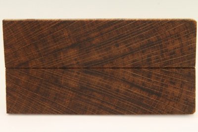 Plaquettes pour la coutellerie, Ch&ecirc;ne stabilis&eacute;, ref:PCHs74749