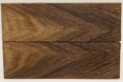 Plaquettes pour la coutellerie, Noyer stabilis&eacute; naturel, ref:PNs74887