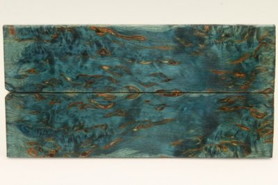 Plaquettes pour la coutellerie, Bouleau de Car&eacute;lie stabilis&eacute; bleu, ref:PBMs75120b